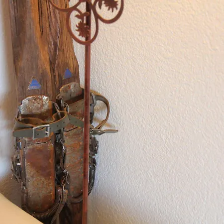 Les Girolles B15 By Interhome *